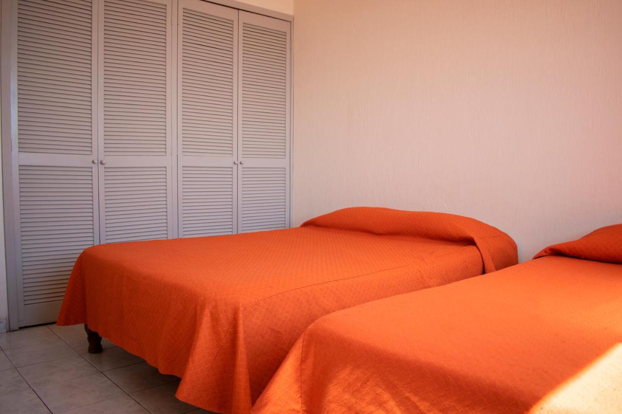 Hotel Caracoles Manzanillo Exterior photo